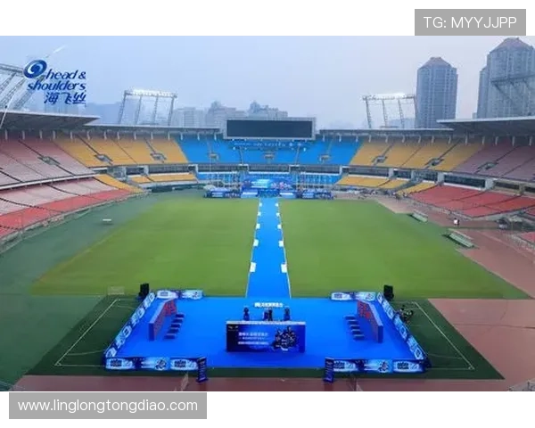 佳木斯足球明星阵容全景展示及个人成就回顾 佳木斯足球明星阵容全景展示及个人成就回顾