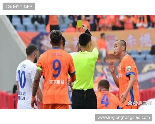 全球足球明星及其代表国家的精彩瞬间与成就分析