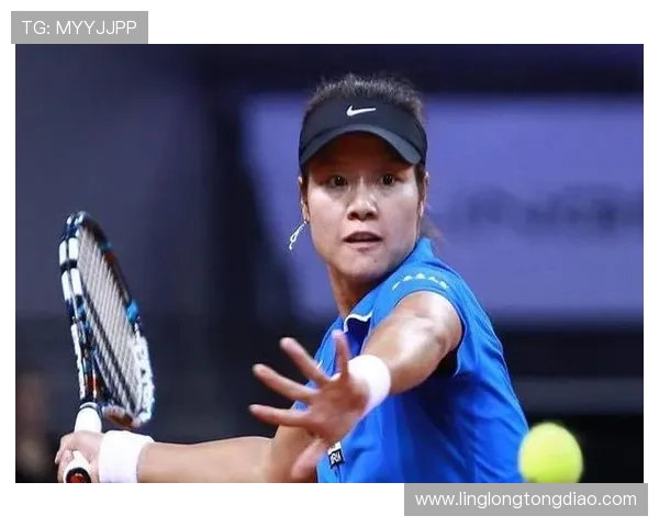 李娜专访：从羽毛球新星到世界冠军的辉煌历程回顾